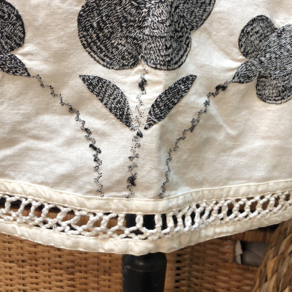 Free People macrame and embroidery dress - Picture 7 of 9